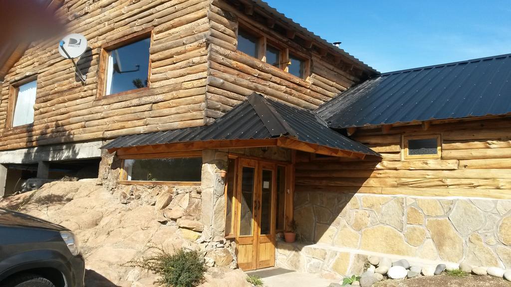 Hostel Andino Villa Pehuenia Exterior photo